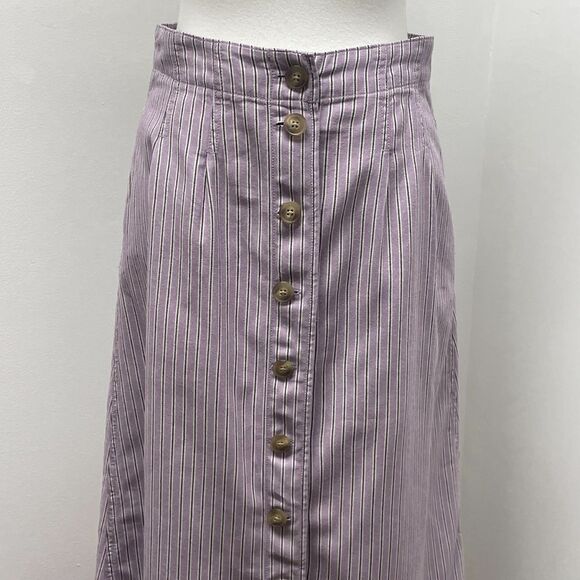 MADEWELL Pleated Midi Skirt. Size 4. Button-front, lilac purple stripe academia - Picture 4 of 16